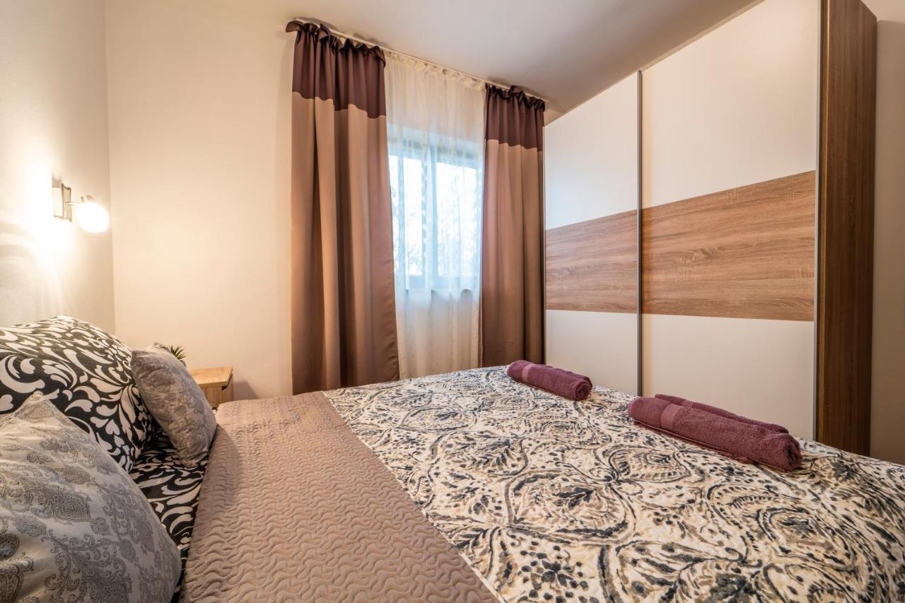 House Silvija Pula Apartment Bagian luar foto