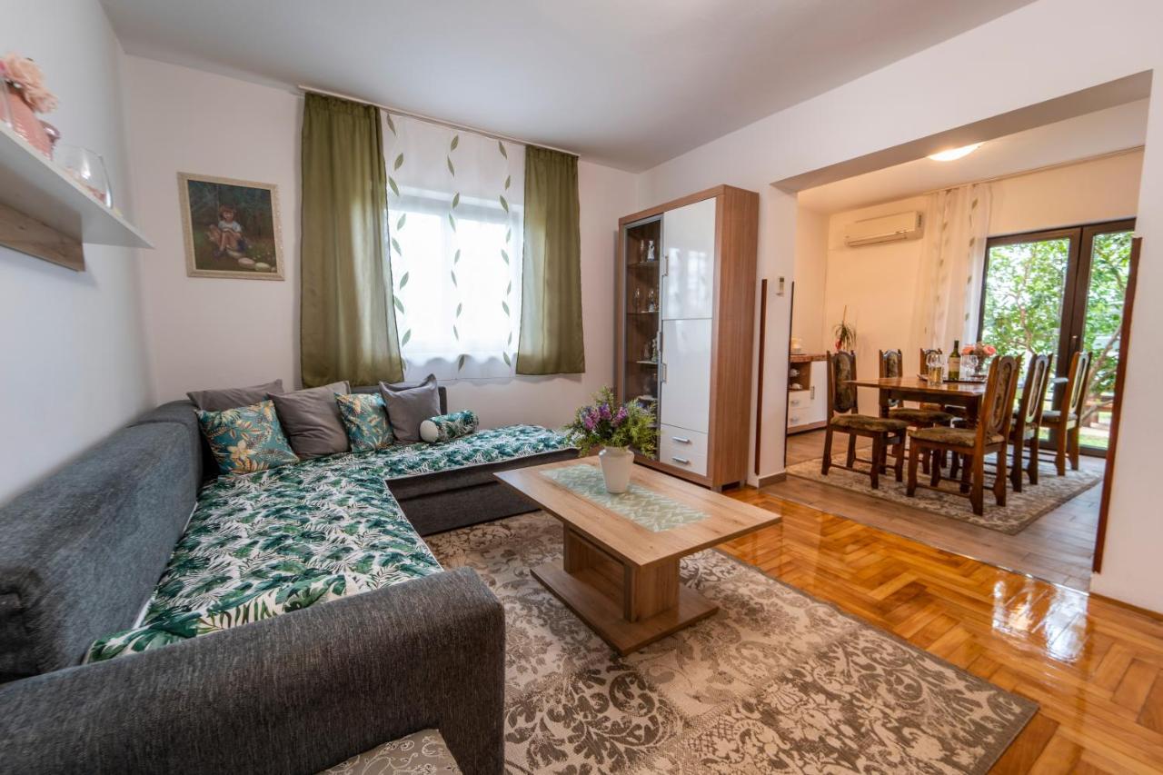 House Silvija Pula Apartment Bagian luar foto