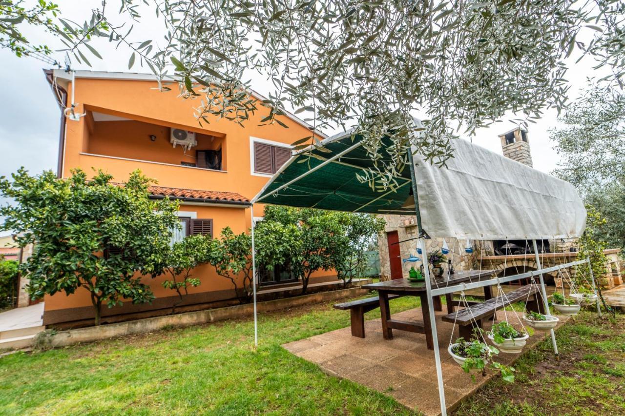 House Silvija Pula Apartment Bagian luar foto