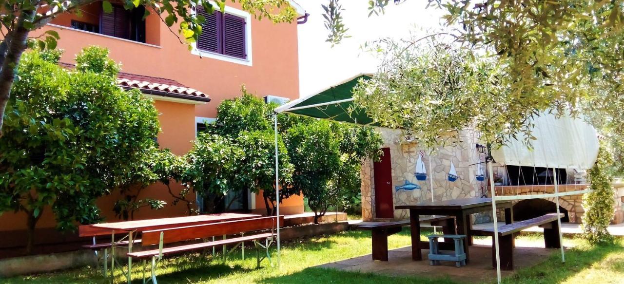 House Silvija Pula Apartment Bagian luar foto