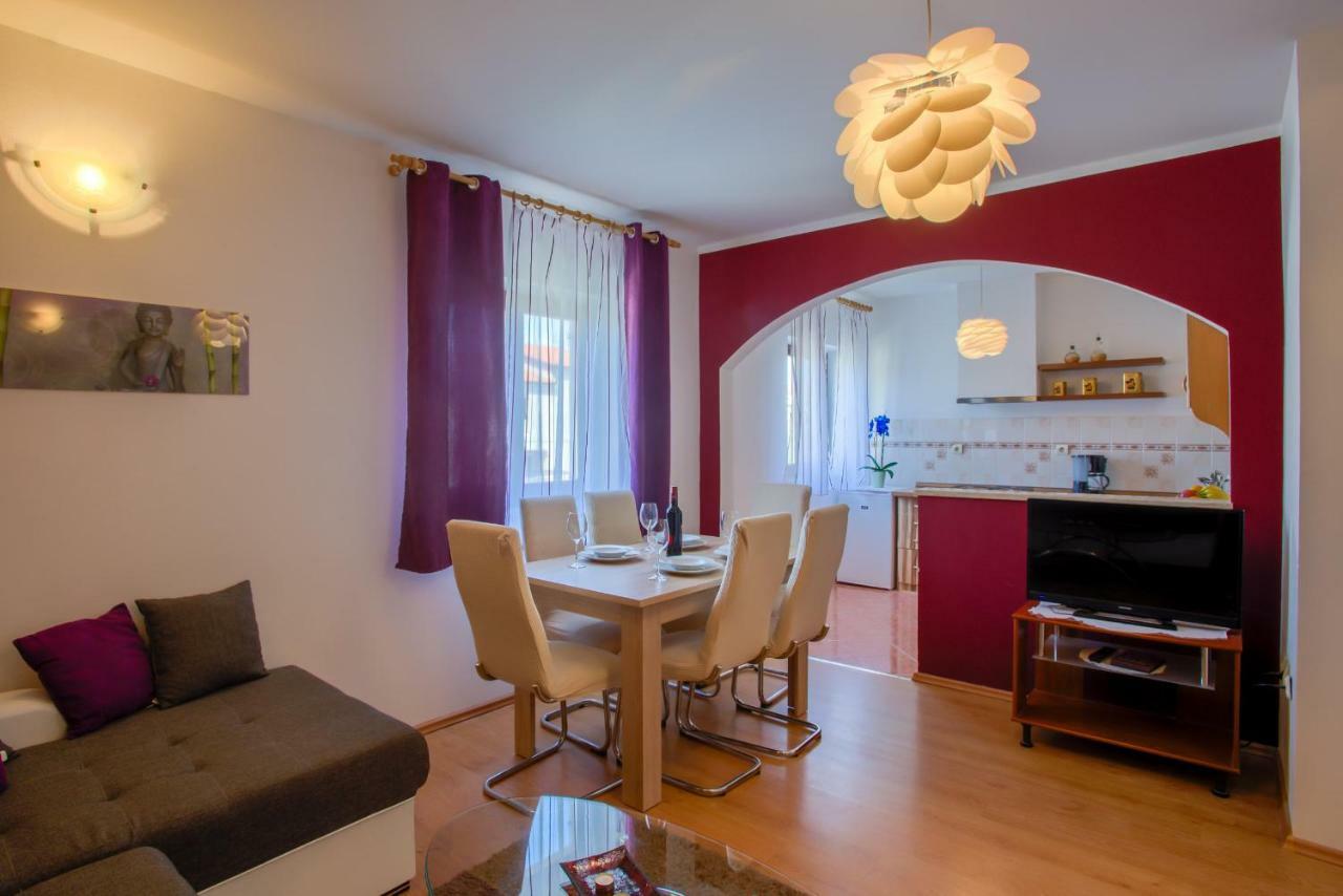 House Silvija Pula Apartment Bagian luar foto