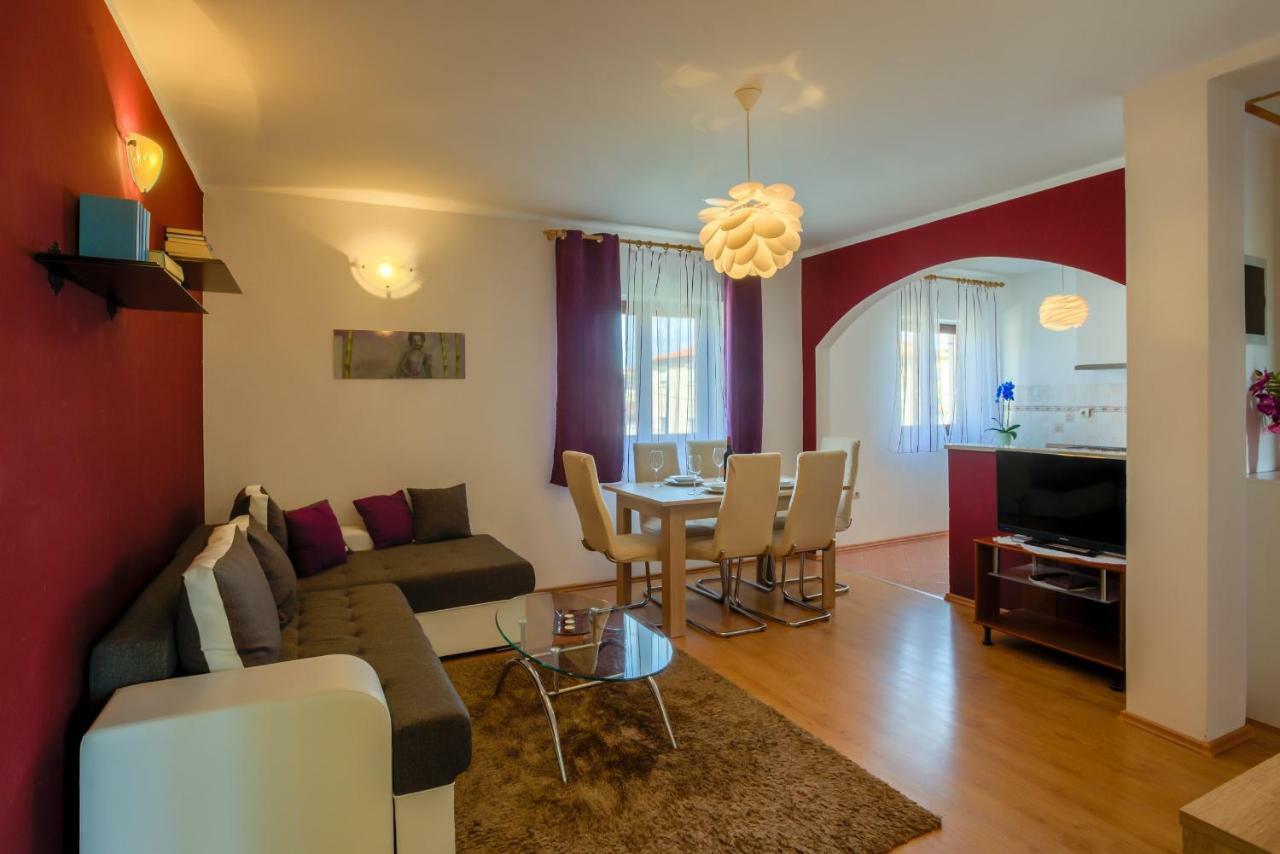 House Silvija Pula Apartment Bagian luar foto