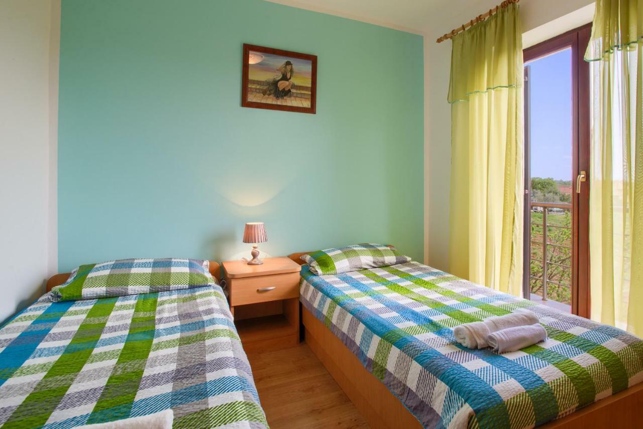 House Silvija Pula Apartment Bagian luar foto