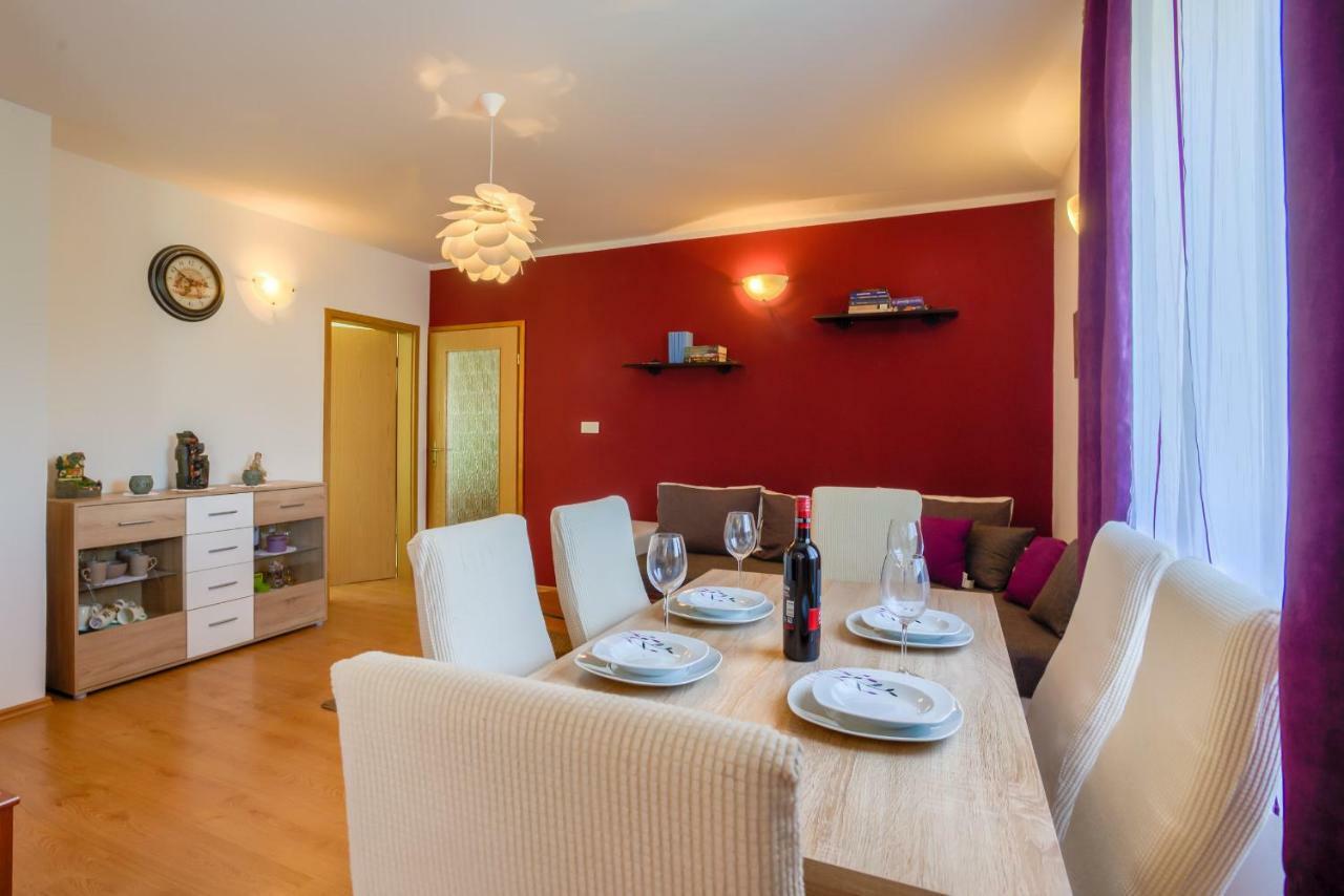 House Silvija Pula Apartment Bagian luar foto