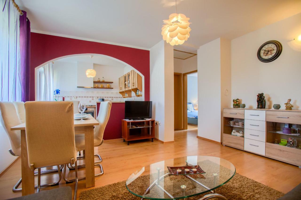 House Silvija Pula Apartment Bagian luar foto