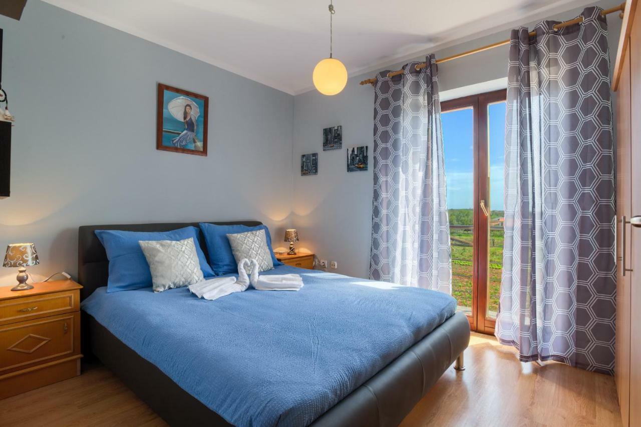 House Silvija Pula Apartment Bagian luar foto